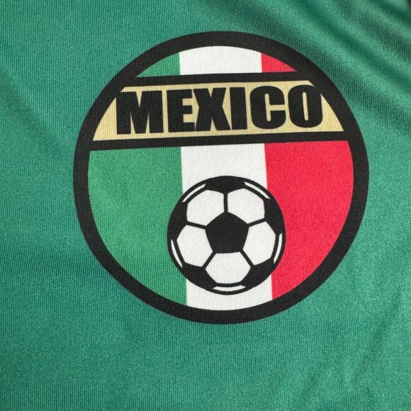 Official FIFA World Cup Qatar 2022 Mexico Long Sleeve Jersey green red sz medium - Picture 10 of 16